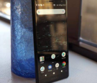 索尼XperiaXZ2具备NightLite功能单手模式