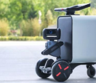Loomo是一款微型Segway转运车和机器人