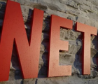 Netflix再次取笑其仅限移动设备的半价订阅
