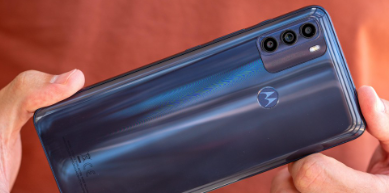 摩托罗拉MotoG50正在接收Android12稳定更新