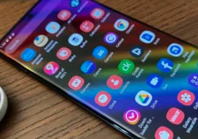 适用于三星GalaxyS22 A54和A33的3月更新