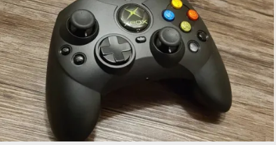 我最喜欢的Xbox控制器正在卷土重来而且它不受摇杆漂移的影响